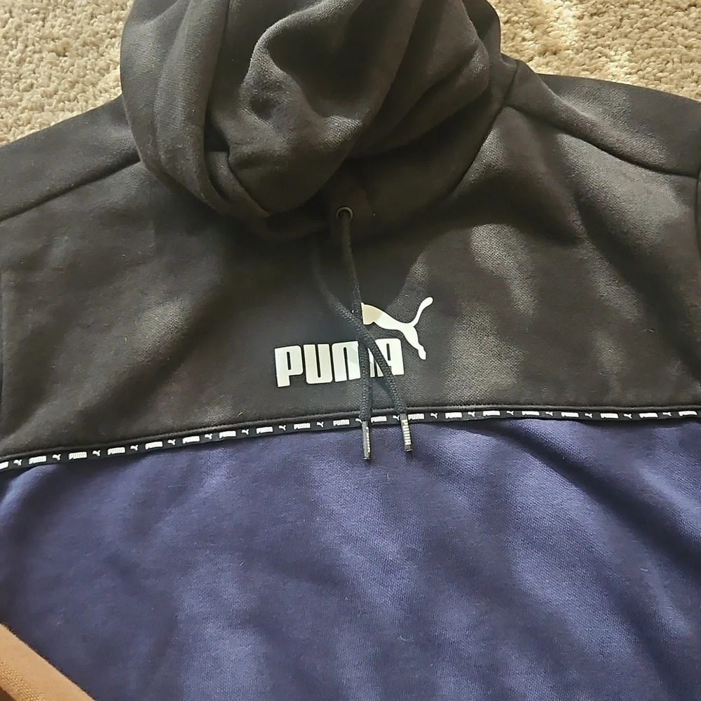 4 Sweatshirts Nike Puma Champion Bass Outdoor, Sz M - Picture 5 of 5